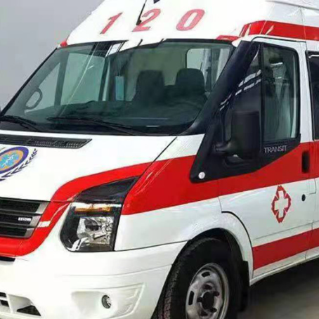 云和非急救护送病人转院租赁救护车的优缺点对比